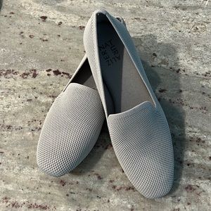 NATURALIZER Gray Loafers